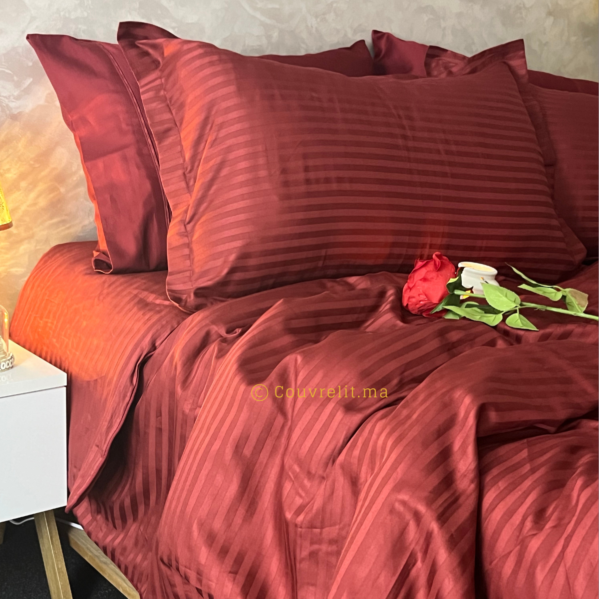 GRENAT - Ensemble Housse de couette de Satin rayé 100 % Cotton Ref: CV0224