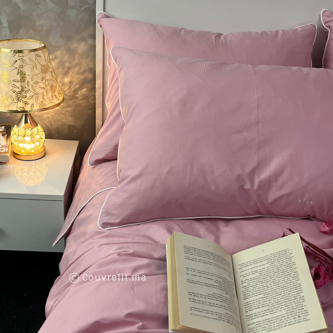 " ROSE AVEC PASSEPOIL BLANC" Ensemble PERCAL 100% COTTON, REF: CVS00252