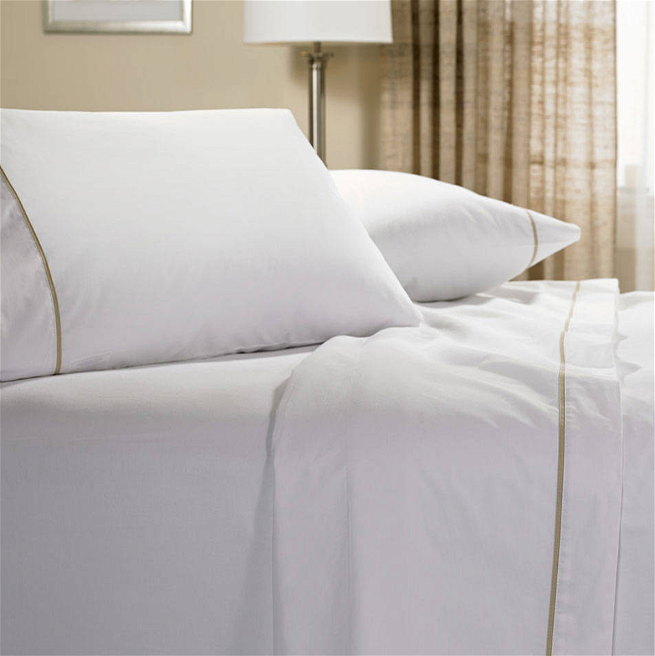 Ensembles de Drap 4 pièces blanc avec passepoile beige Ref: CV0088