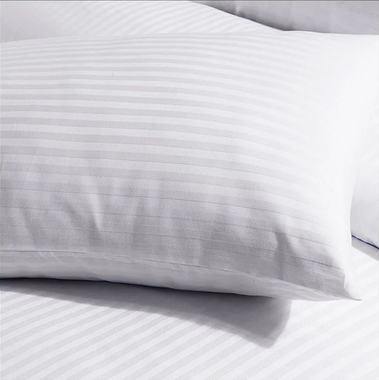 Oreiller de lit en ouate siliconée, Antiallergique, taie Satin Rayé 100% coton