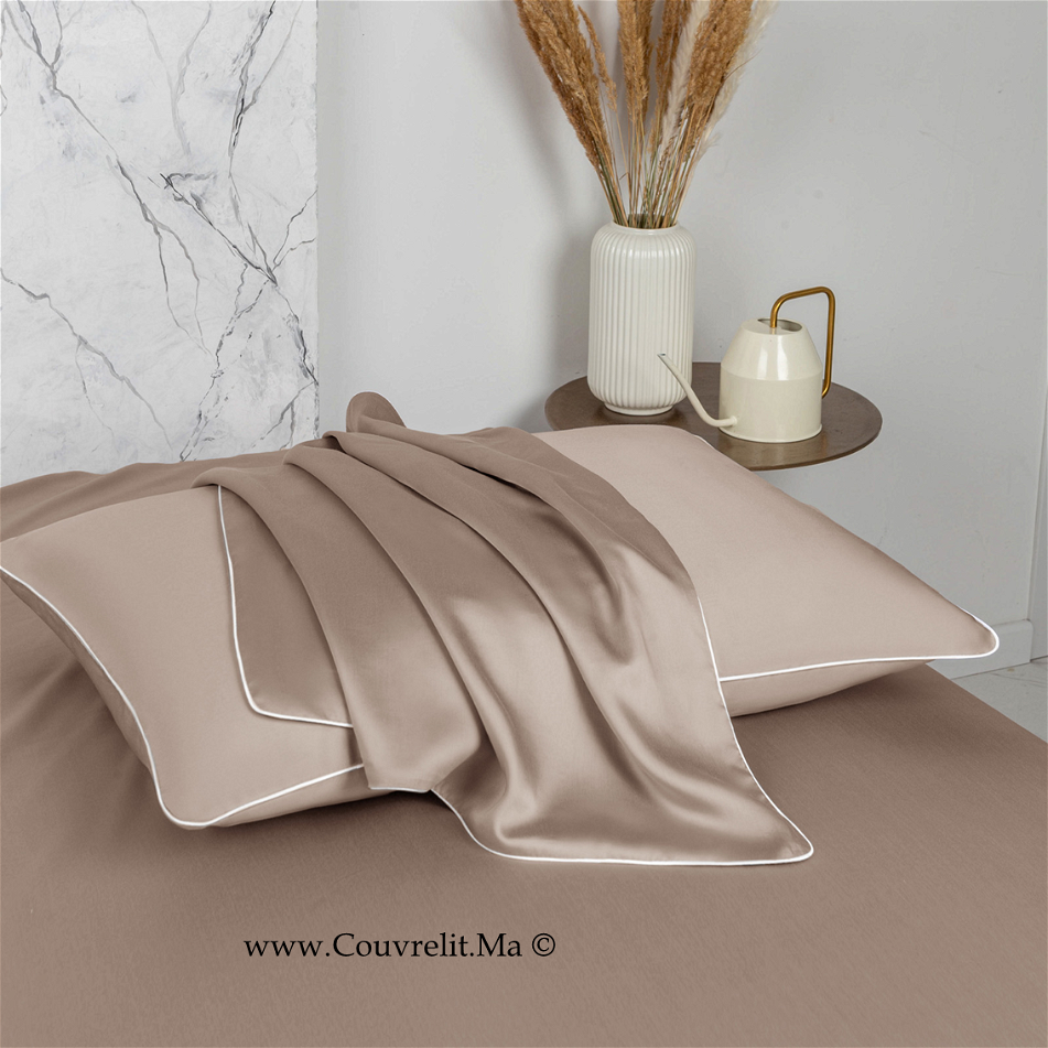 SILK Taie D'oreillers en Soie Avec Band Blanc - TAUPE