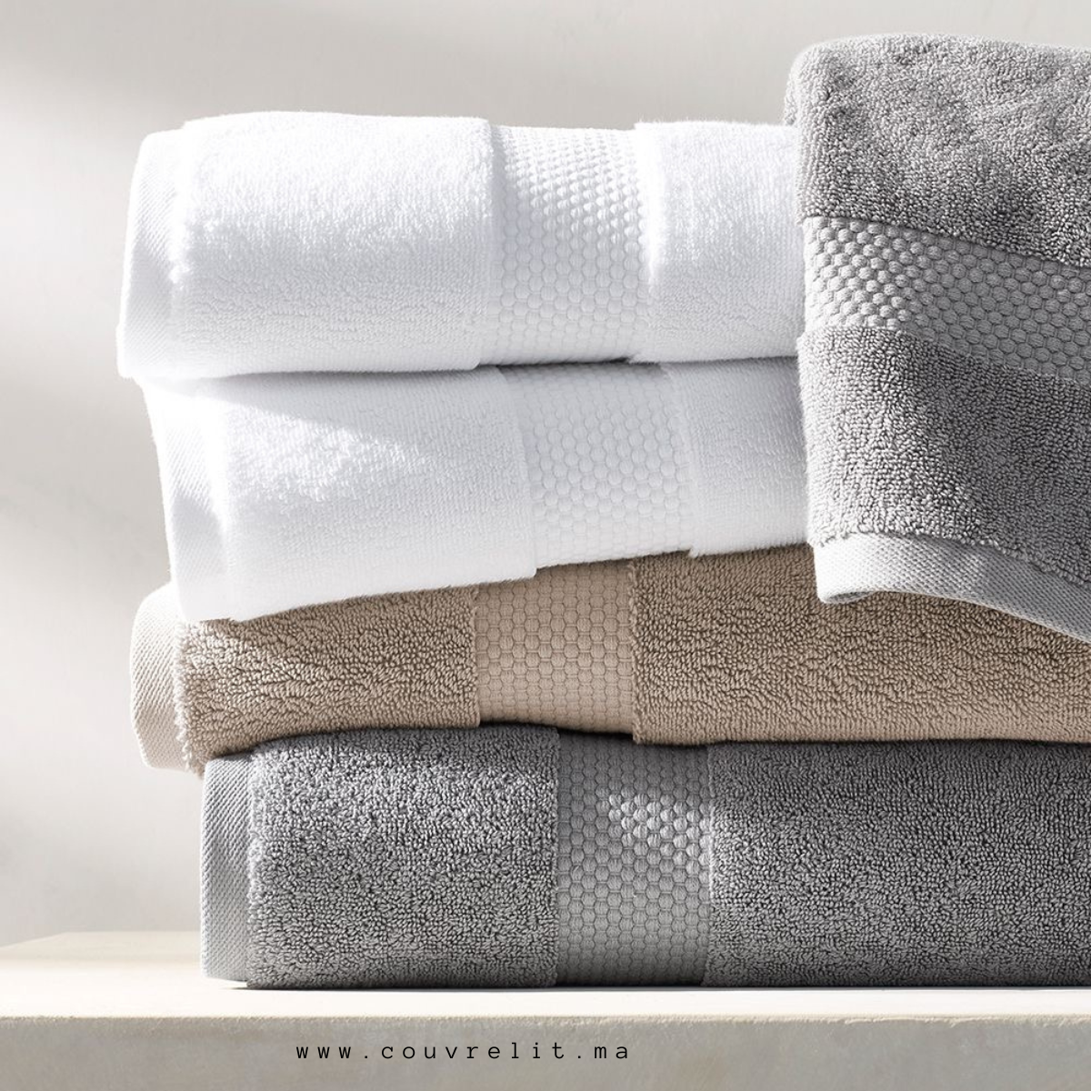 2 Serviettes de Luxe en Coton 100% : Qualité Supérieure pour une Douceur Absolue
