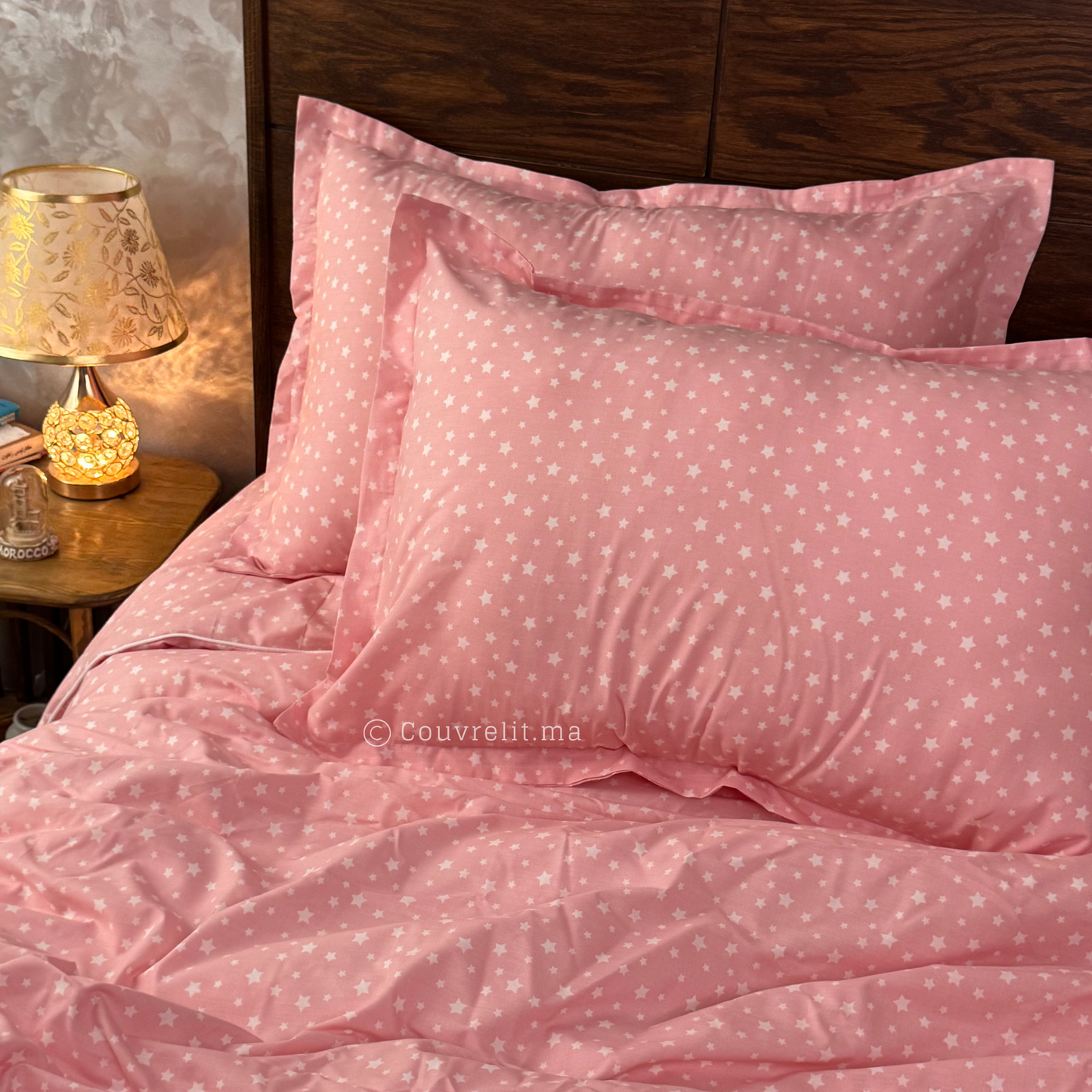 Petite Étoile Rose – Parure de Lit Single 4 Pièces Poly-Cotton Ref: CVT0299