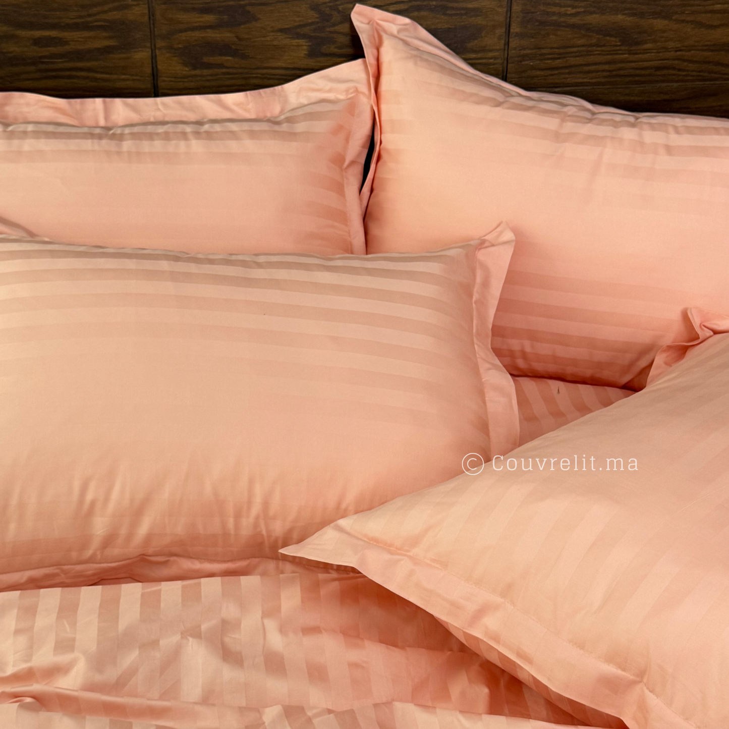 Élégance Satinée - Parure de Lit en Satin Rayé 100% Coton Ref: CVS00272