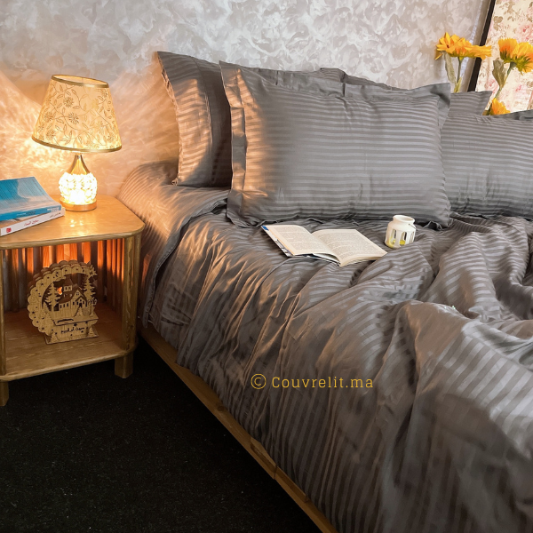 ''GRIS ARDOISE'' ensemble de Lux en Satin rayé 100% COTTON - REF: CV0221