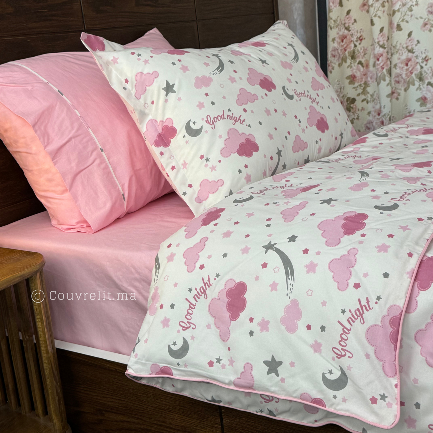"Nuage Rose" Couverlit pour enfant pack complet REF: CVK00274