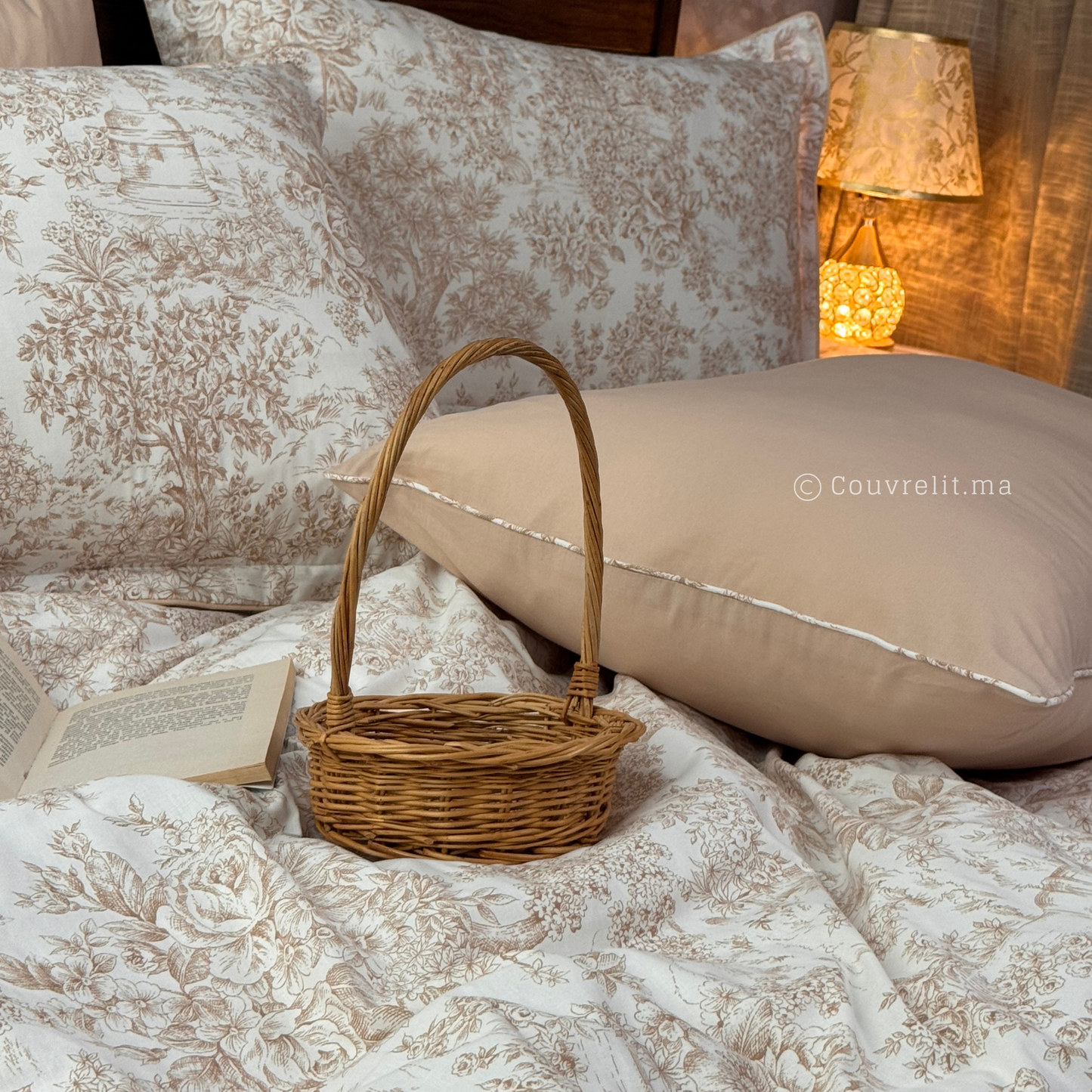 "“Beige Antique”" Ensemble complet  haute qualité, REF: CVM00321