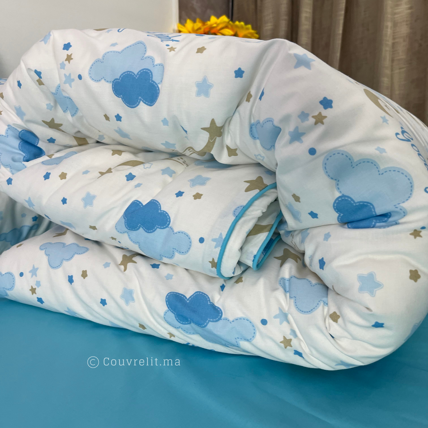 "Nuage bleu" Couverlit pour enfant pack complet  REF: CVK00266