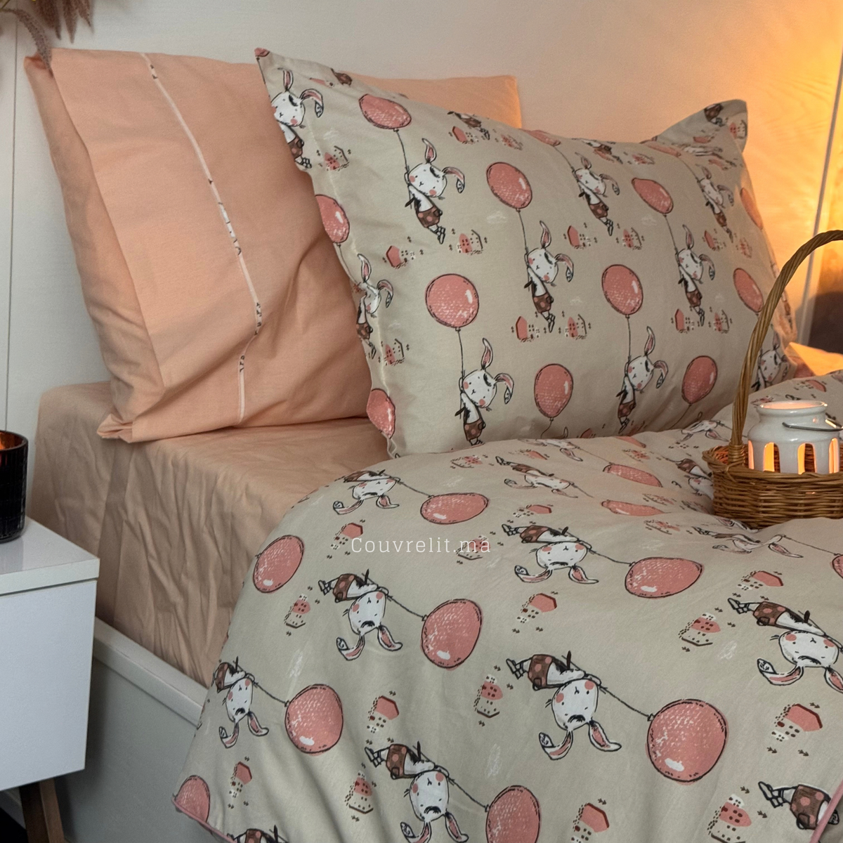 "Lapin Rose" Couverlit pour enfant pack complet  REF: CVK00340