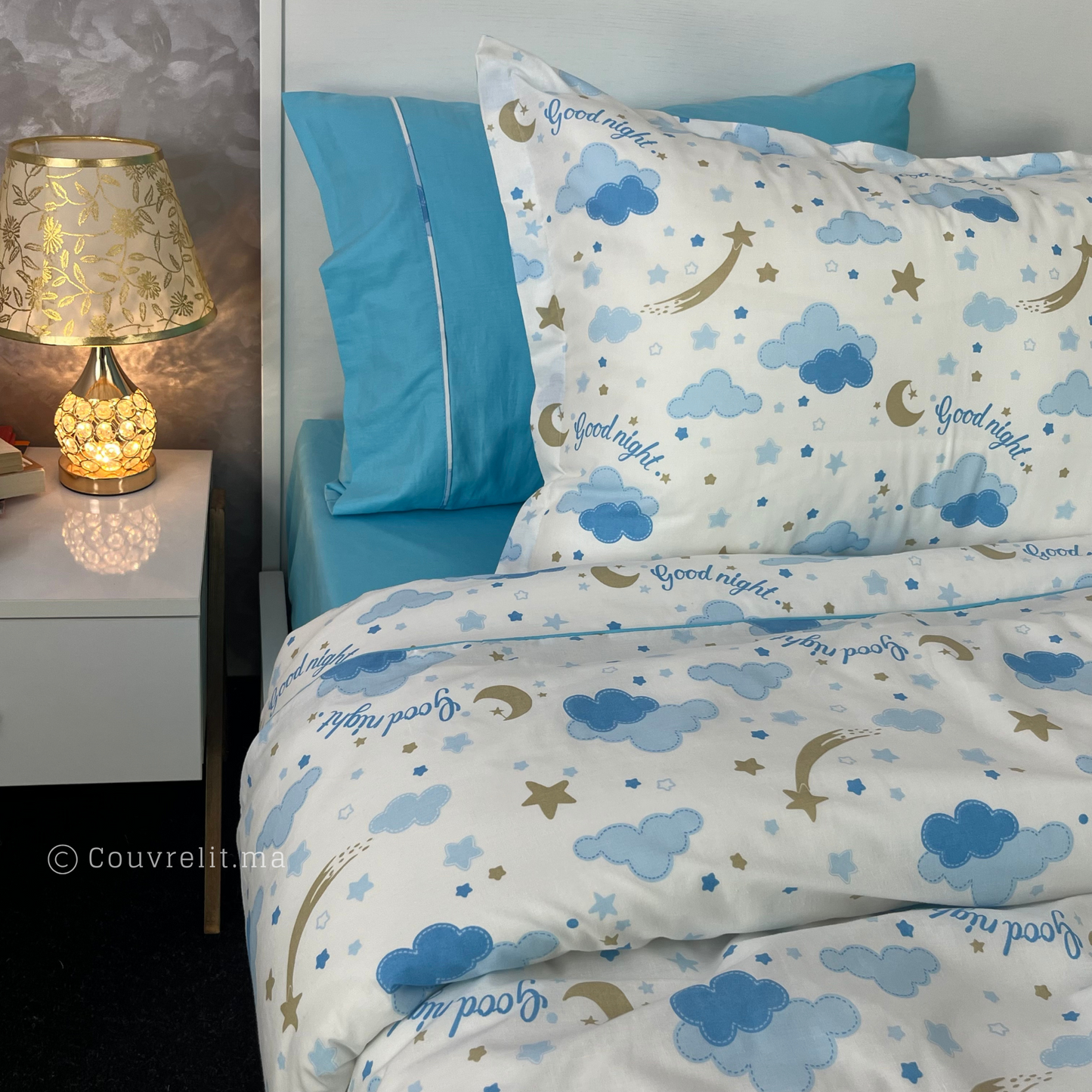 "Nuage bleu" Couverlit pour enfant pack complet  REF: CVK00266