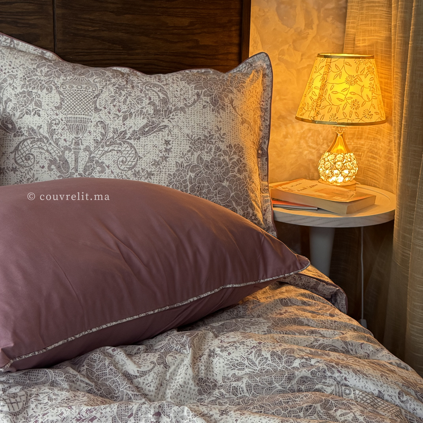 "Mauve Impérial" Ensemble housse de couette  – Collection Luxe Maison REF: CVM00328