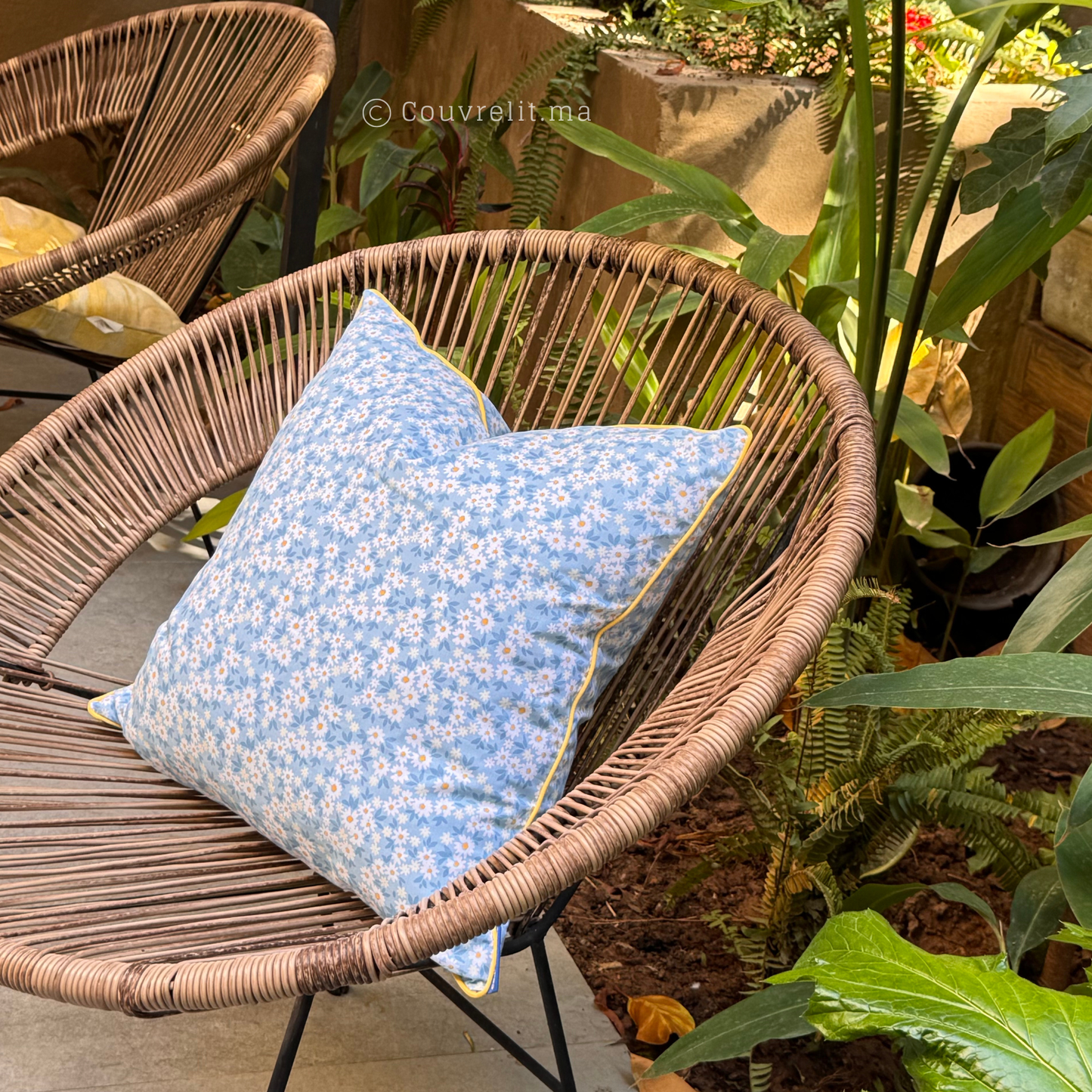 “Fleur de Ciel” Coussin de décoration 45x45 cm REF: CS0035