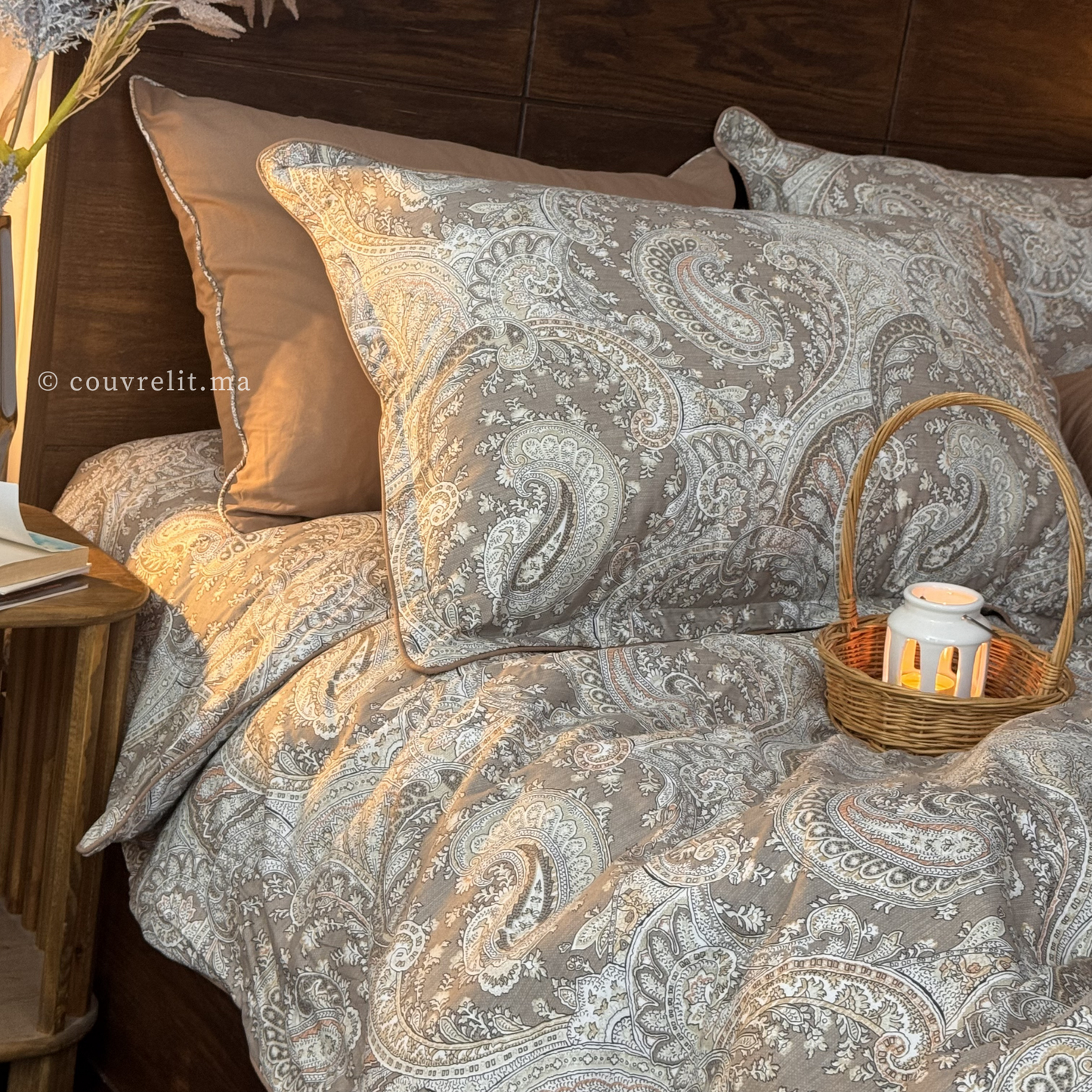 "Taupe Impérial" Ensemble housse de couette  – Collection Luxe Maison REF: CVM00329