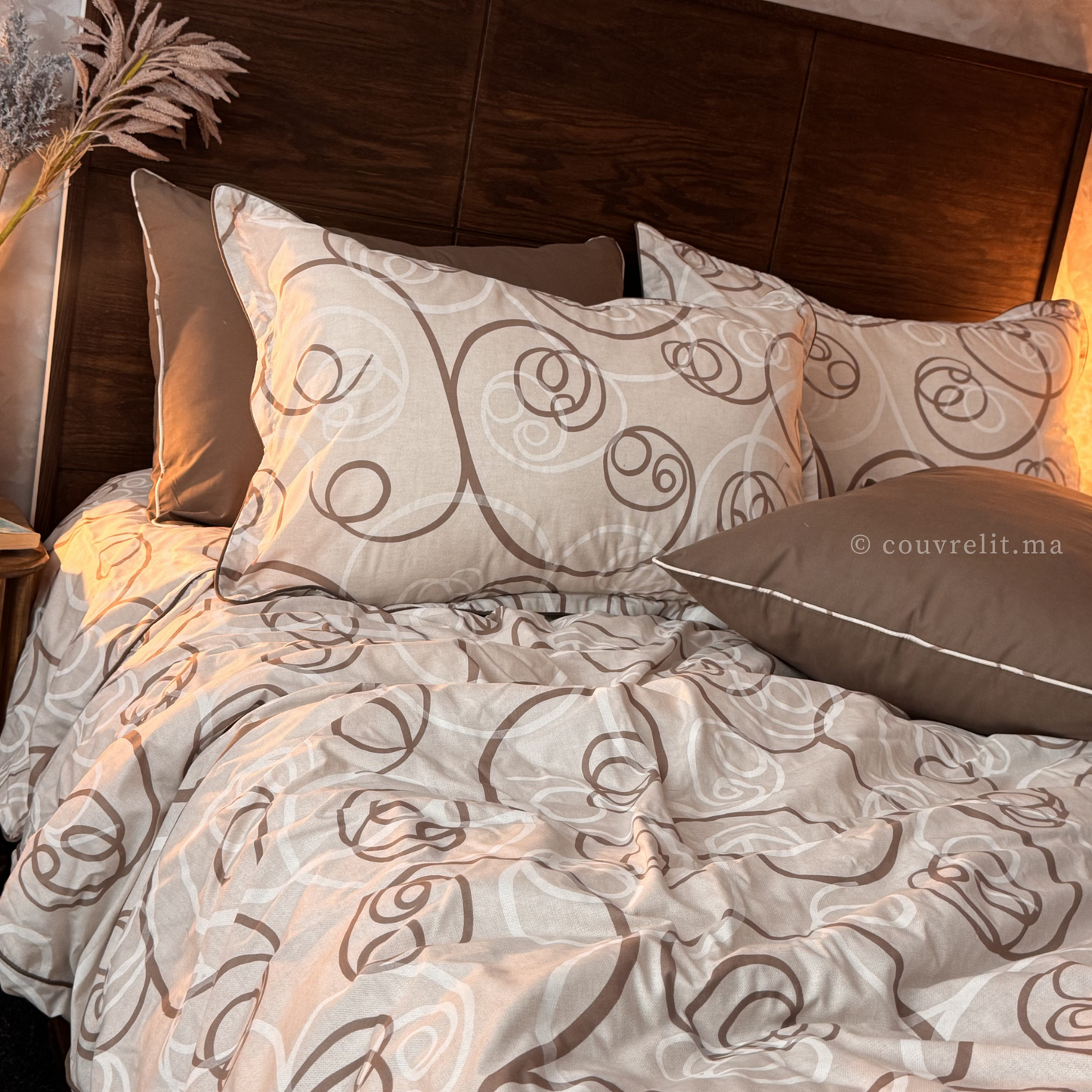 "Courbes Harmonie Taupe" Ensemble housse de couette – Collection Luxe Maison 🤎  REF: CVM00330