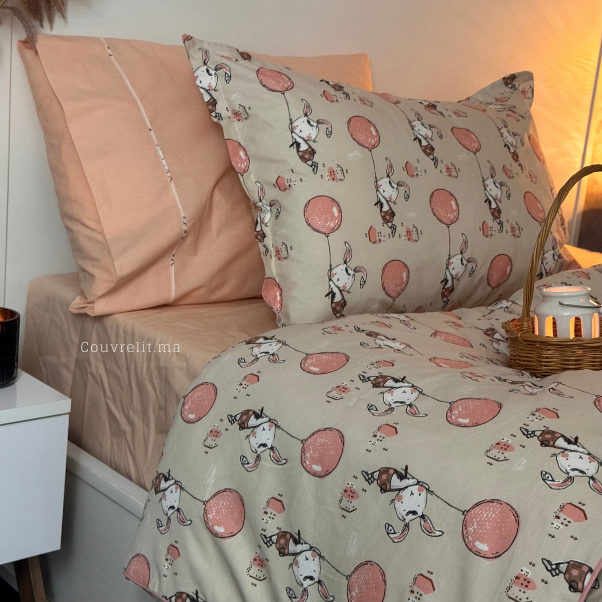 "Lapin Rose" Couverlit pour enfant pack complet  REF: CVK00340